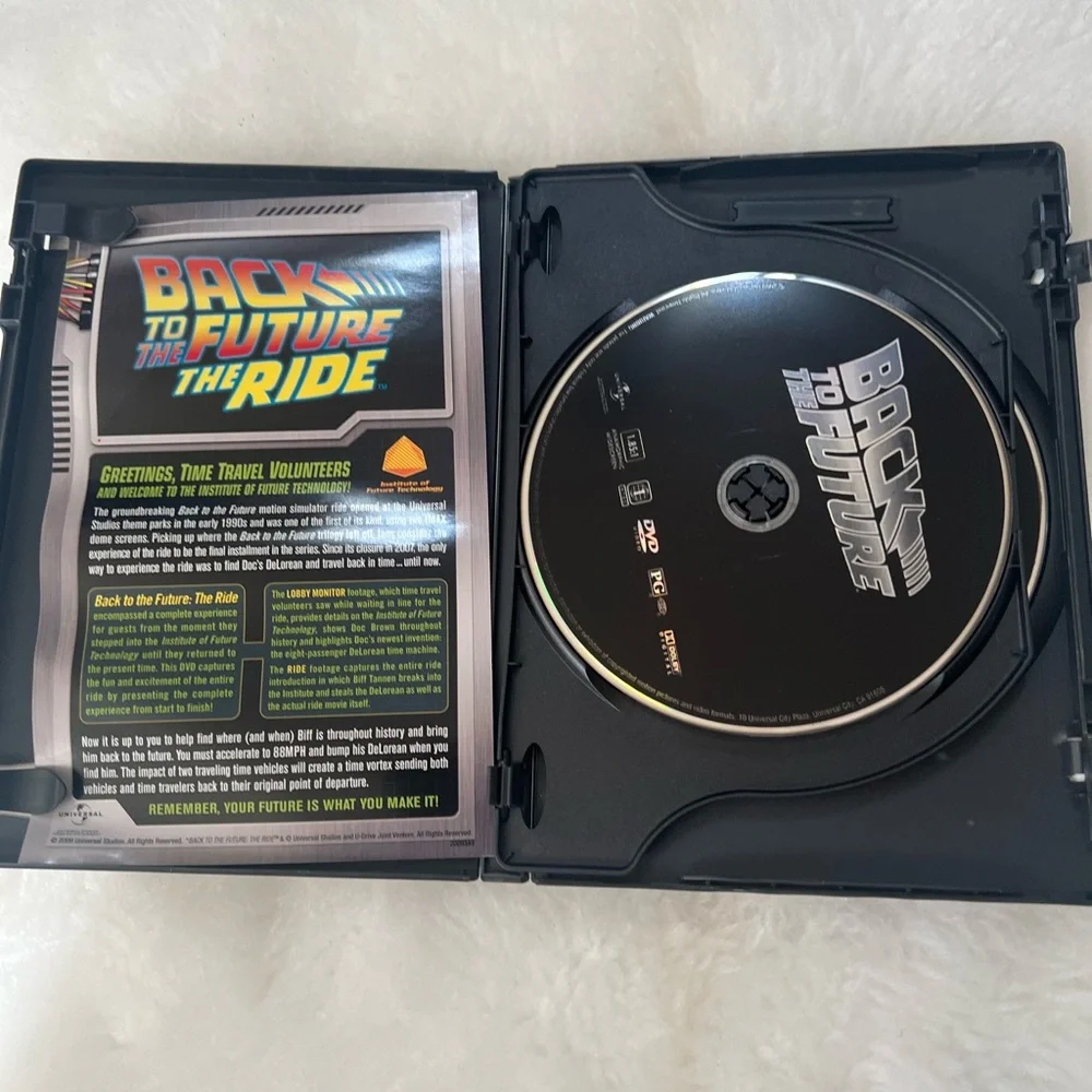 Blu-ray Disc Set Avatar And Back to the Future DVD